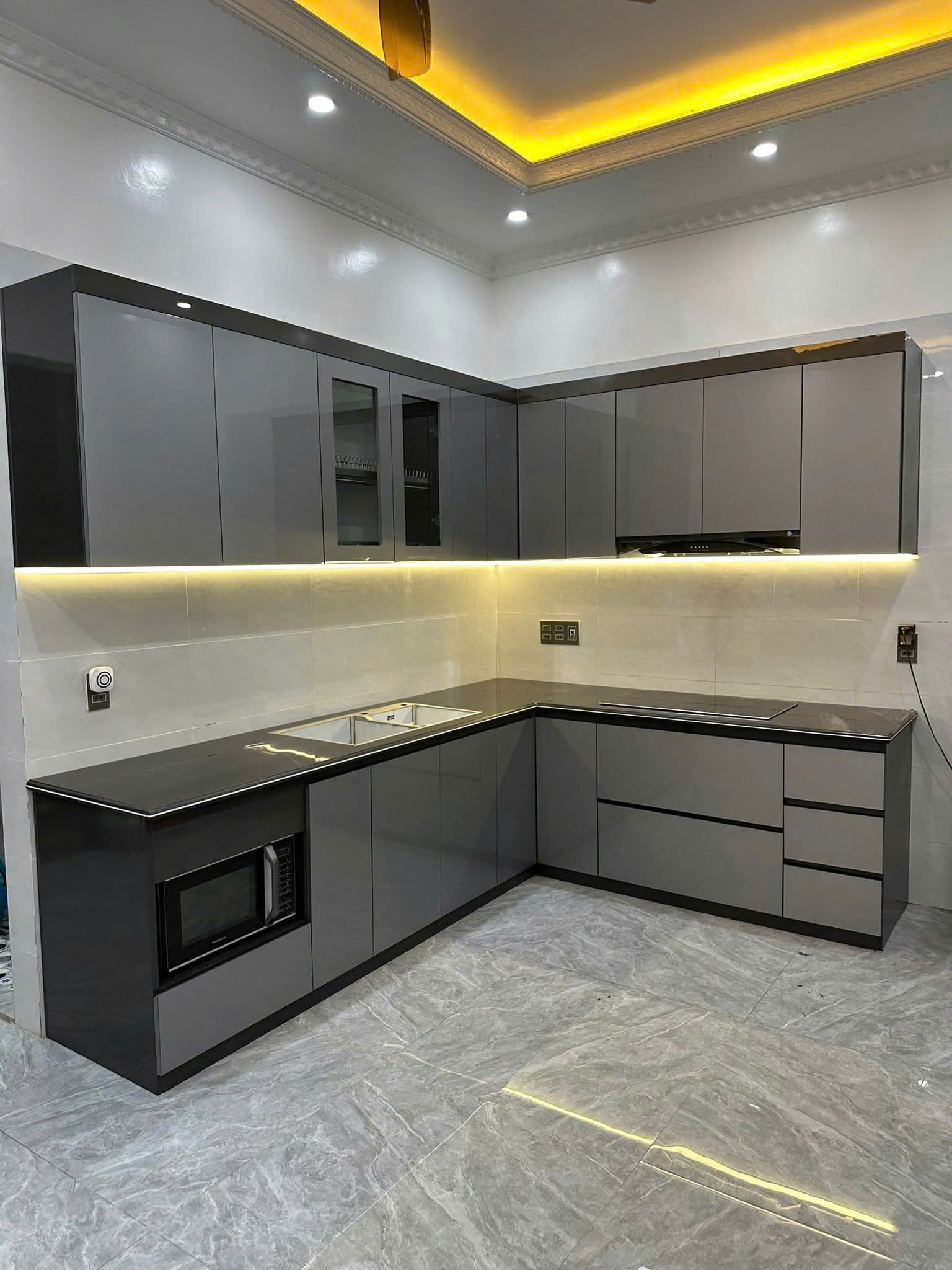 z7310303279557_799cde21cab9eab8908ae495ca7cf05d